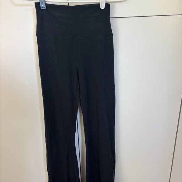 OFFLINE By Aerie OG High Waisted Flare Legging Black Size Small - Picture 2 of 3